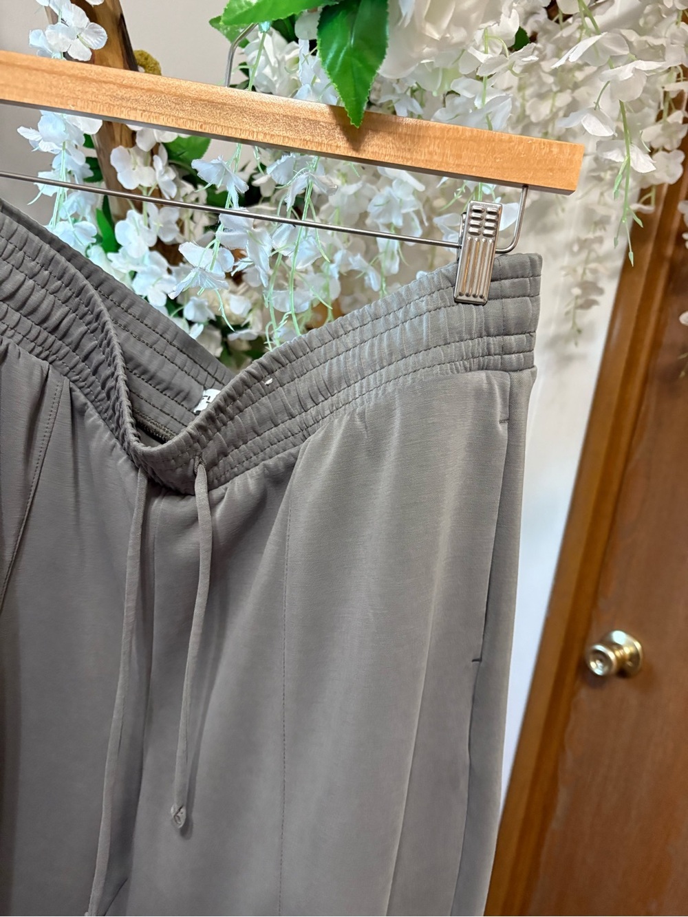 FLX Wide-Leg Drawstring Track Pants in Gray - Picture 3 of 6